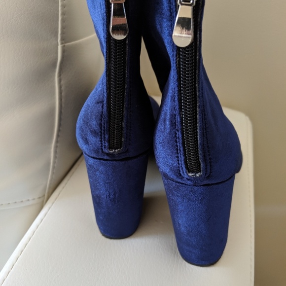 Tony Bianco - velvet royal blue booties - Picture 6 of 6